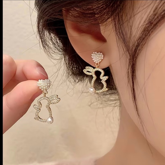 Jewelry - Gold Bunny Outline Drop Earrings with Pearl Accent - Women Jewelry